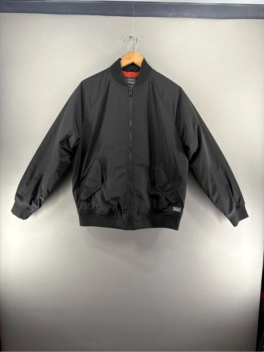 Levis Jacket Mens Small Black Full Zip Quilted Lined Orange Bomber Flight